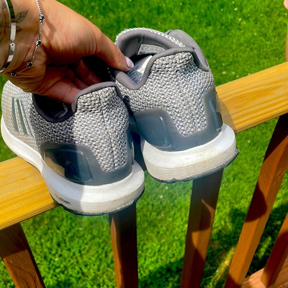 🏁ADIDAS TRAINERS🏁 silver/grey women’s size 8 - Picture 5 of 7